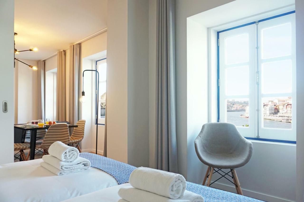 Porto View By Patio 25